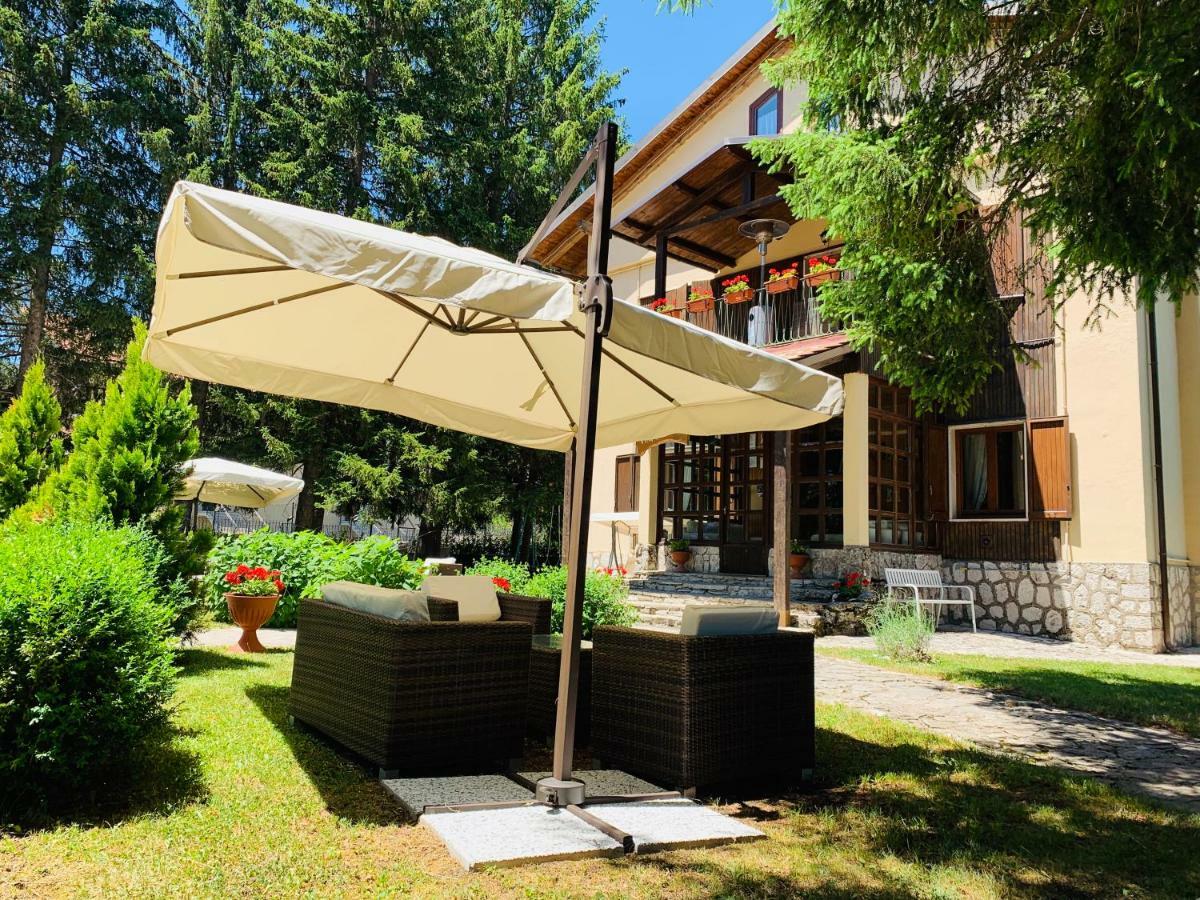 Villa dei Pini Pescasseroli Esterno foto
